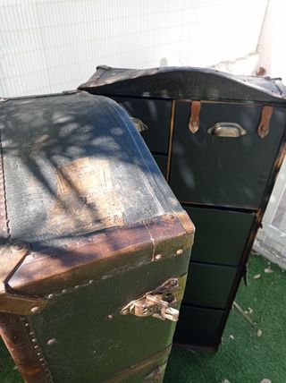 BAUL ARMARIO  DE VIAJE ANTIGUO