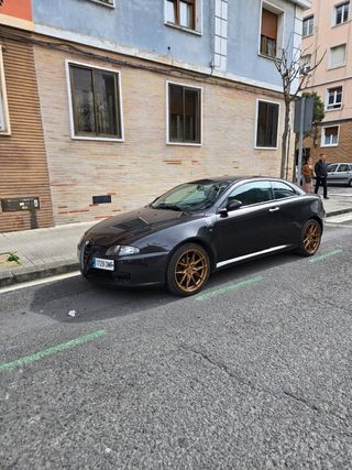 Alfa Romeo GT 2005