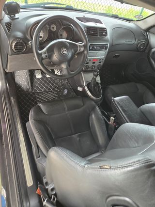 Alfa Romeo GT 2005