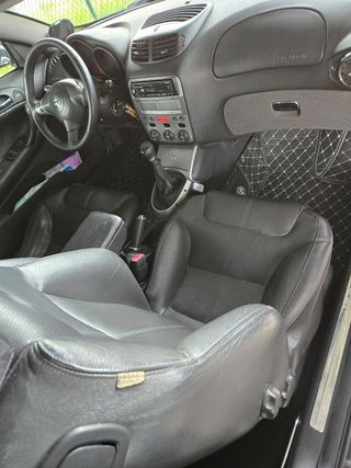 Alfa Romeo GT 2005