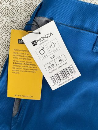 Dos pantalones multibolsillos monza