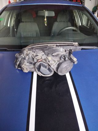 Faro izquierdo de Opel Vectra c gts