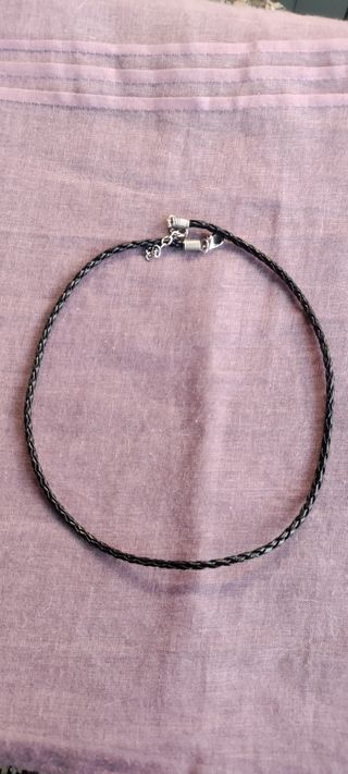 Cordón gargantilla negro