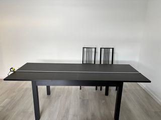 Conjunto de mesa y sillas de comedor negro/marrón