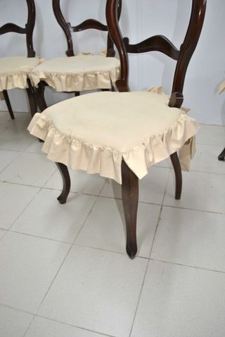 Antiguo juego de 4 sillas isabelinas