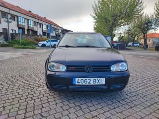 Volkswagen Golf 2003