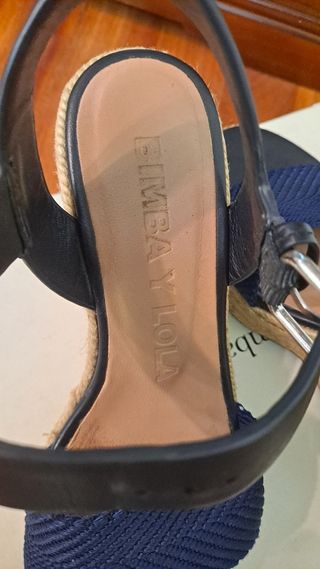 Sandalias de Bimba y lola,
 como nuevas.