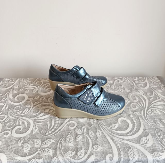 Scarpe donna estive tg.36 traspiranti con rialzo