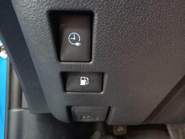 Toyota Prius PHV 1.8I VVT-I PHEVSOLAR 5PL. CVT