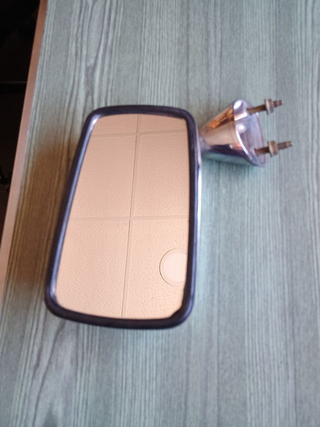 Espejo izquierdo cromado Ford  Fiesta y anagramas