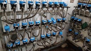 Instalaciones electricas y agua.