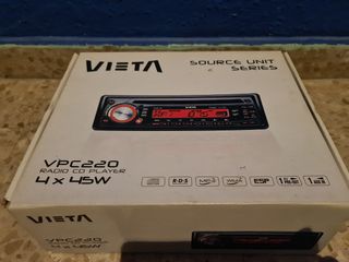 Radio cd extraible marca Vieta Muy buena calidad