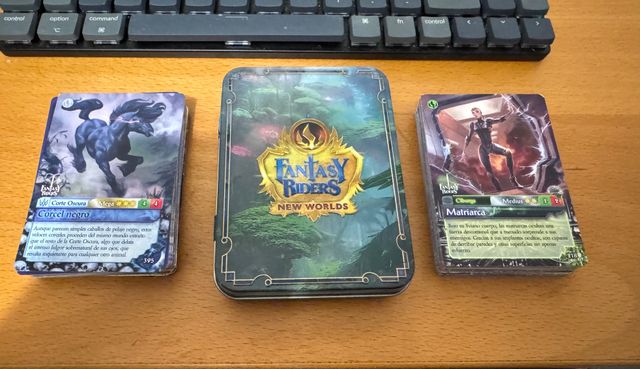 Cartas Fantasy Riders 2023 y Caja