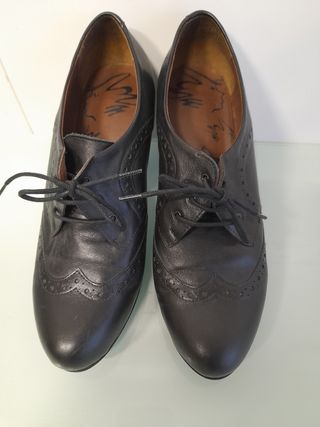 Zapatos de salón piel auténtica