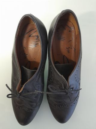 Zapatos de salón piel auténtica