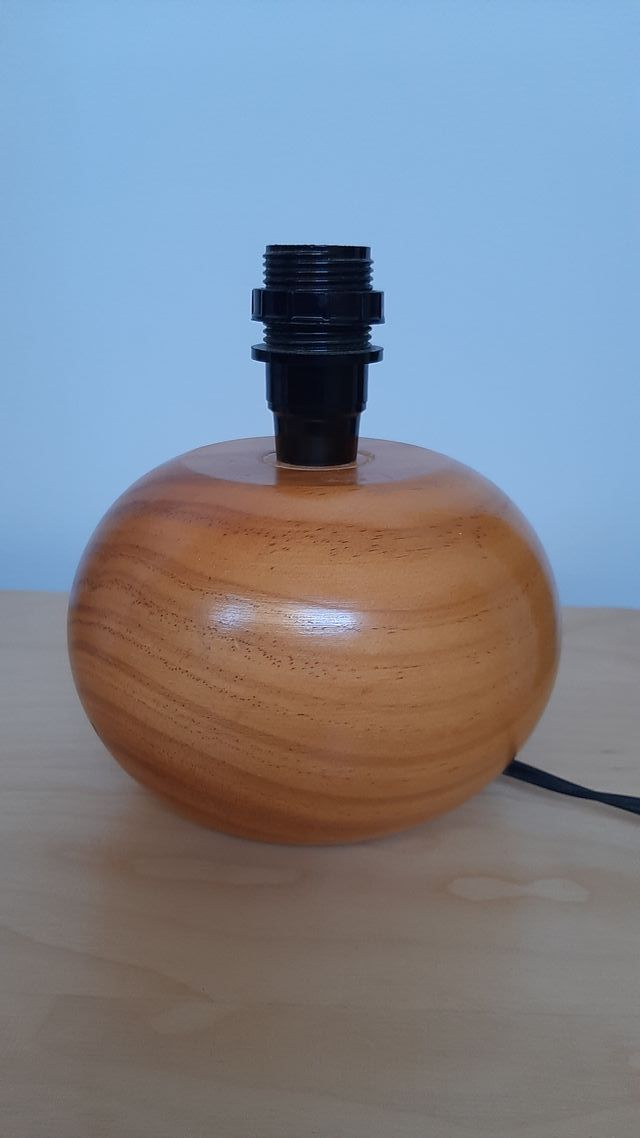 Lámpara mesa sin tulipa