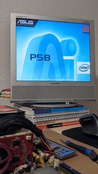 Intel Pentium D 930 + Placa Base de Regalo