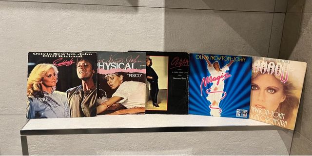 Lote 5 singles Olivia Newton-John