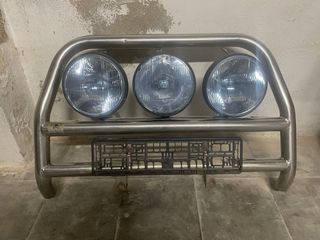 Barra proteccion paragolpes delantero con antinieblas bosch