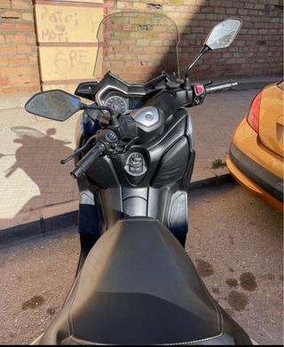 Yamaha Xmax 400