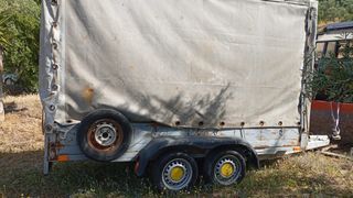 Remolque de coche vendo o cambio
