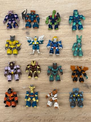 Lote figuras bestias de combate