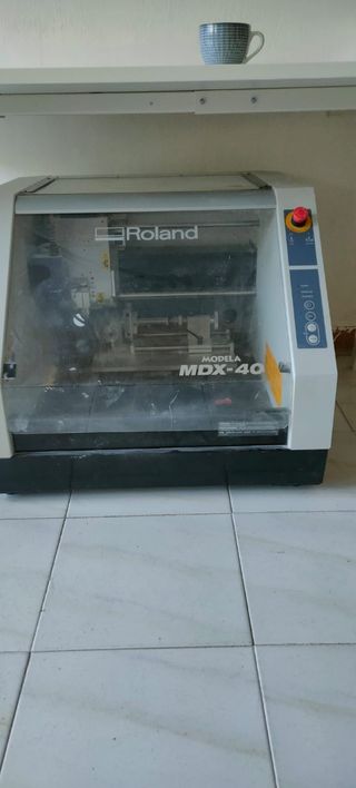 ROLAND MDX40