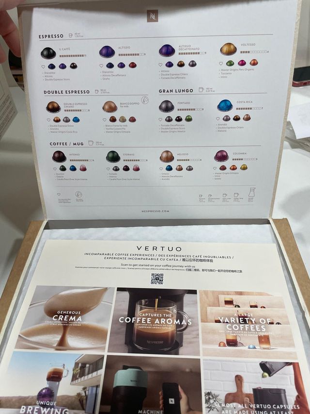 Cafetera nespresso Vertuo pop