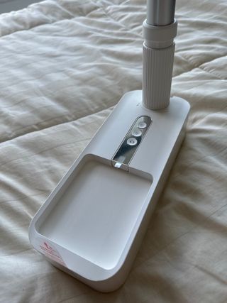 Supporto per cellulare da tavolo senza fili