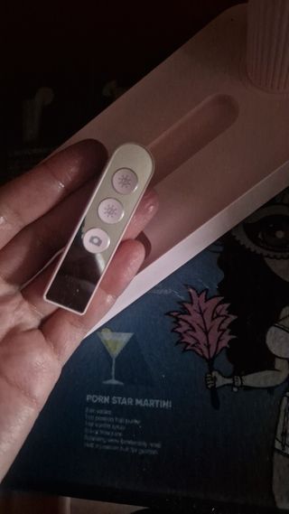 Supporto per cellulare da tavolo senza fili