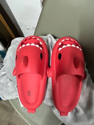 sandalias tiburón talla 42/43