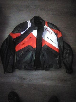 CHAQUETA MOTO CUERO 