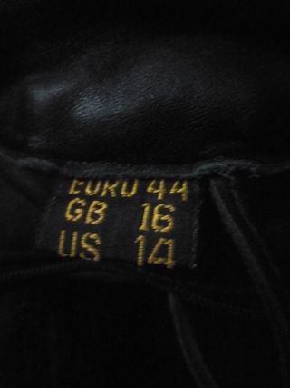 CHAQUETA MOTO CUERO 