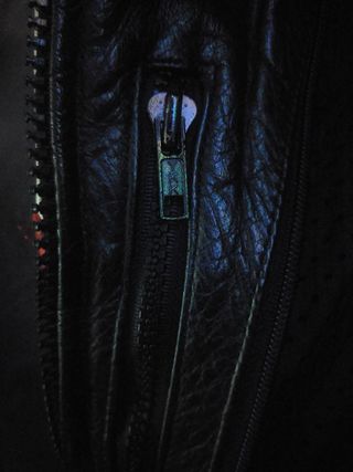CHAQUETA MOTO CUERO 