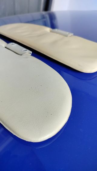 Parasol seat 600