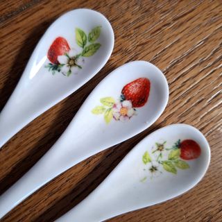 Set Cucchiaini Porcellana Fine Bone China