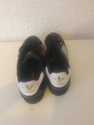 Banbas Adidas superstar