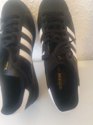 Banbas Adidas superstar