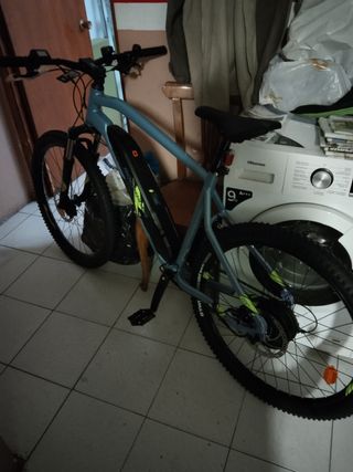Bicicleta eléctrica MTB Rockrider E-ST 100