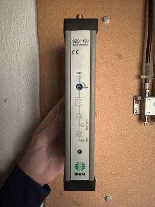 Amplificador Ikusi FI SAT 190