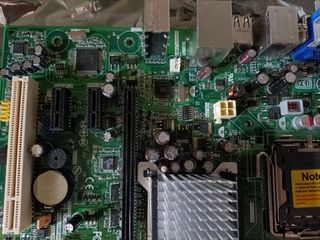 Placa base Intel microATX LGA775