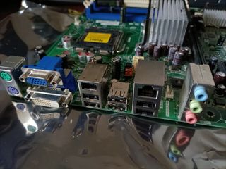 Placa base Intel microATX LGA775