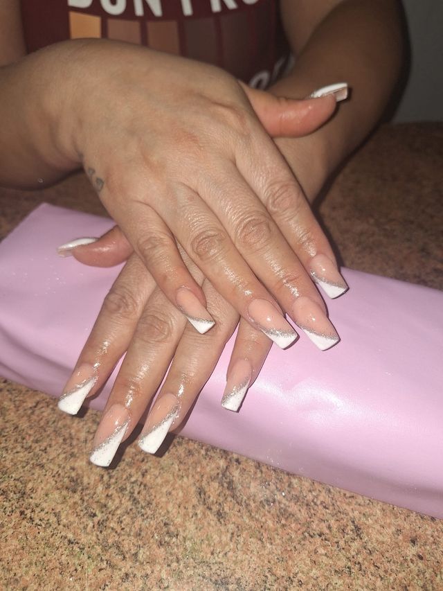 Uñas acrílicas manicura pedicura  642 38 67 71