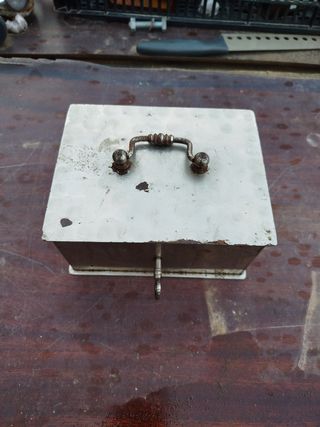 Caja fuerte pequeña