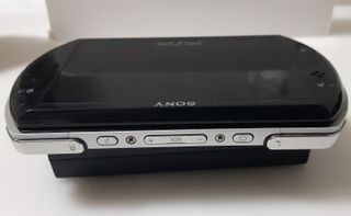 PSP GO N1004 NEGRA 14GB