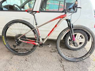 Bicicleta Bh Ultimate Rc 