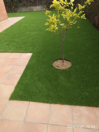 servicio de jardinería i césped artifici