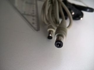 Caricatore PORTATILE Nokia ACW-3. 8.7V 1.4A