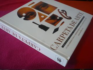 CARPETA DE ARTE UN RECORRIDO UNICO TRIDIMENSIONAL