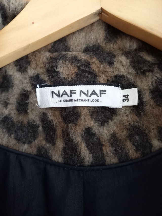 Abrigo Naf Naf Animal print